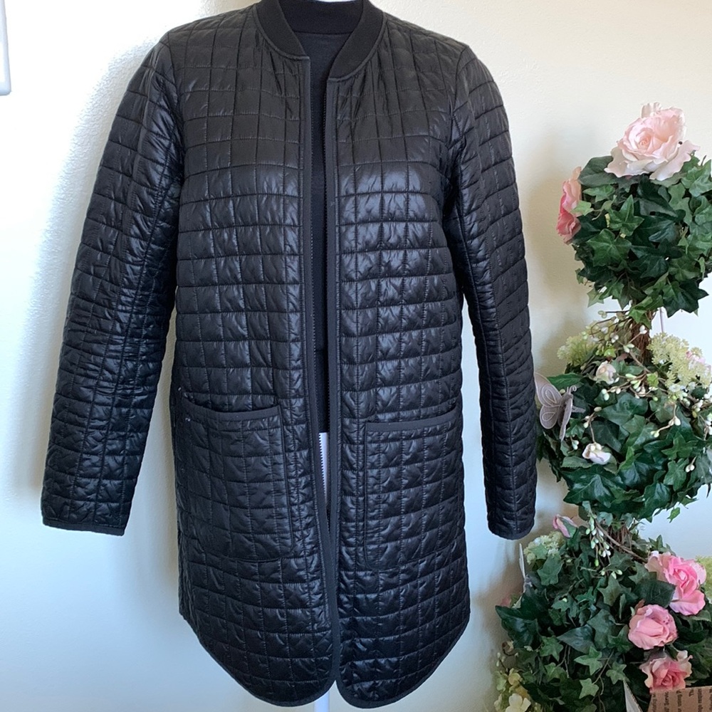 Athleta Grandview Primaloft Shell - image 1